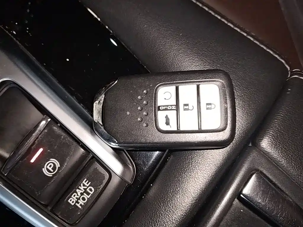 Honda UR-V 2018 — фото 9