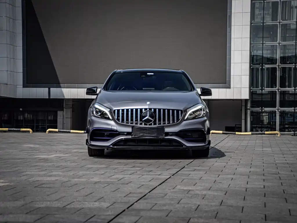 Mercedes-Benz A-Class AMG 2017 — фото 3