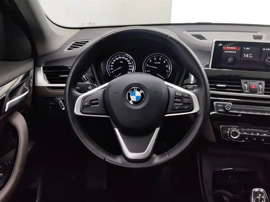 BMW X1 2020 — фото 15