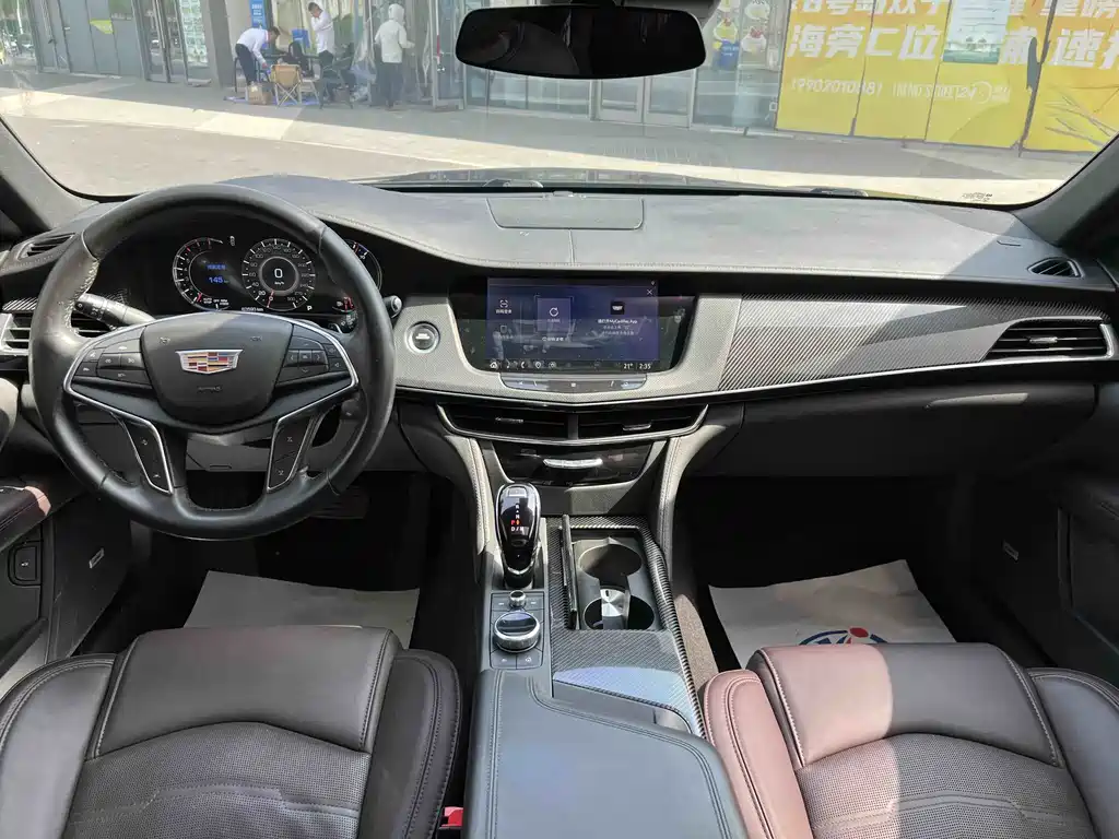 Cadillac CT6 2022 — фото 11