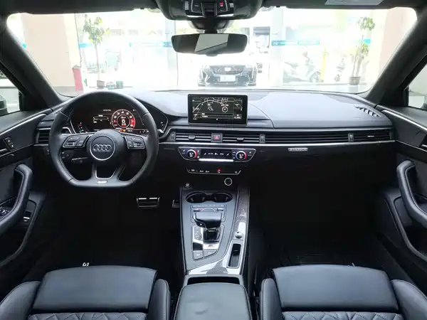 Audi S4 2019