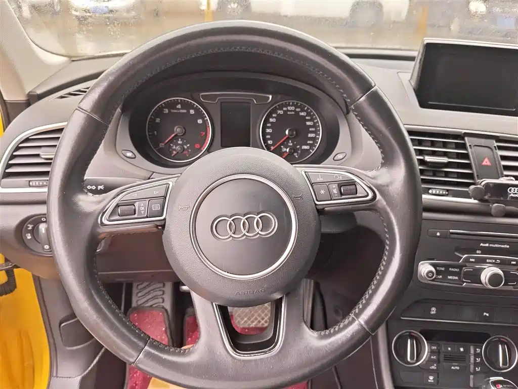 Audi Q3 2017 — фото 4