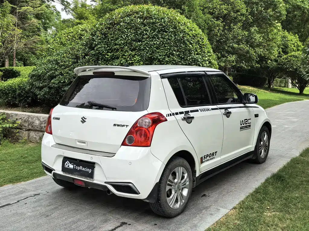 Suzuki Swift 2016 — фото 7