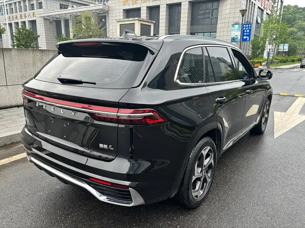 Geely Xingyue L 2021 — фото 11