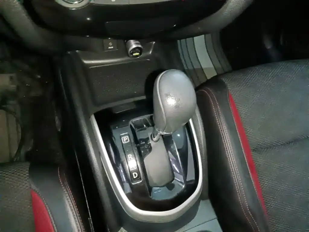 Nissan Qashqai 2018 — фото 14