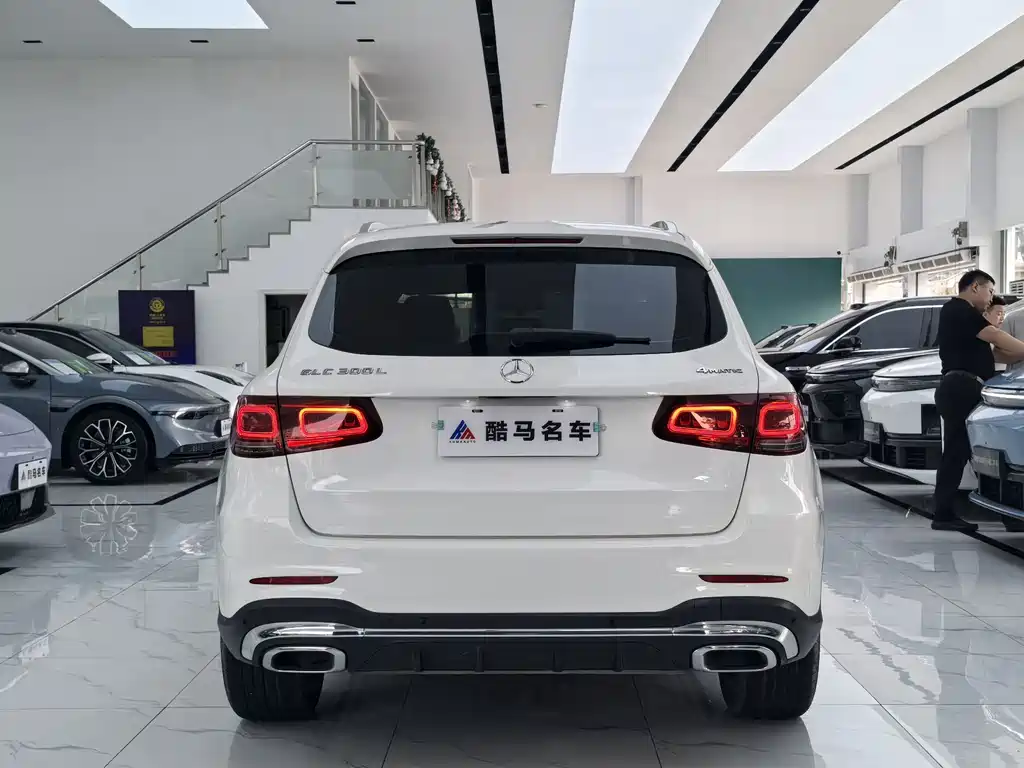 Mercedes-Benz GLC 2020 — фото 14