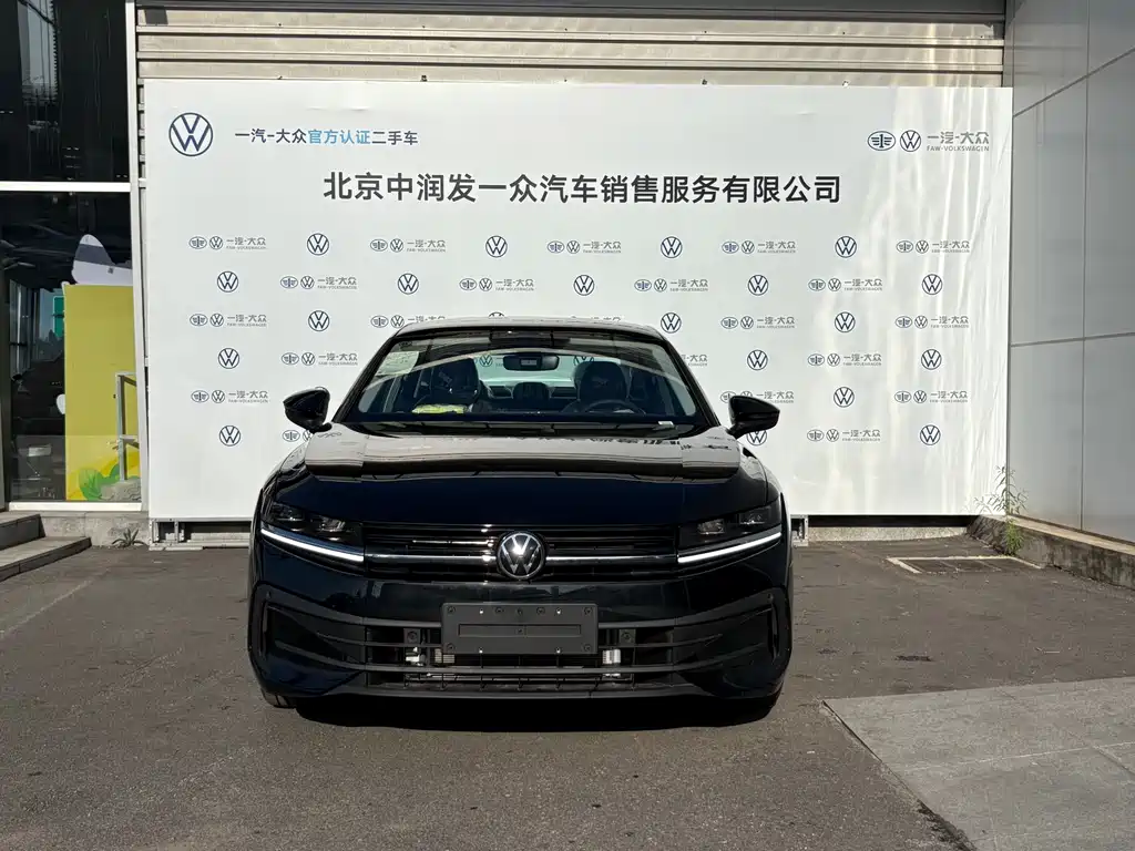 Volkswagen Magotan 2026