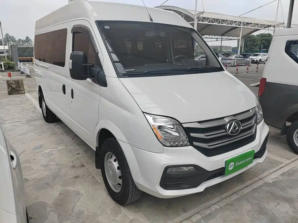 Maxus V80 2025