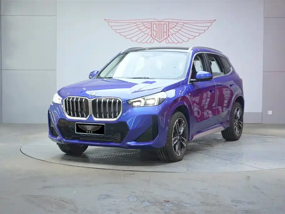 BMW X1 2025 — фото 1
