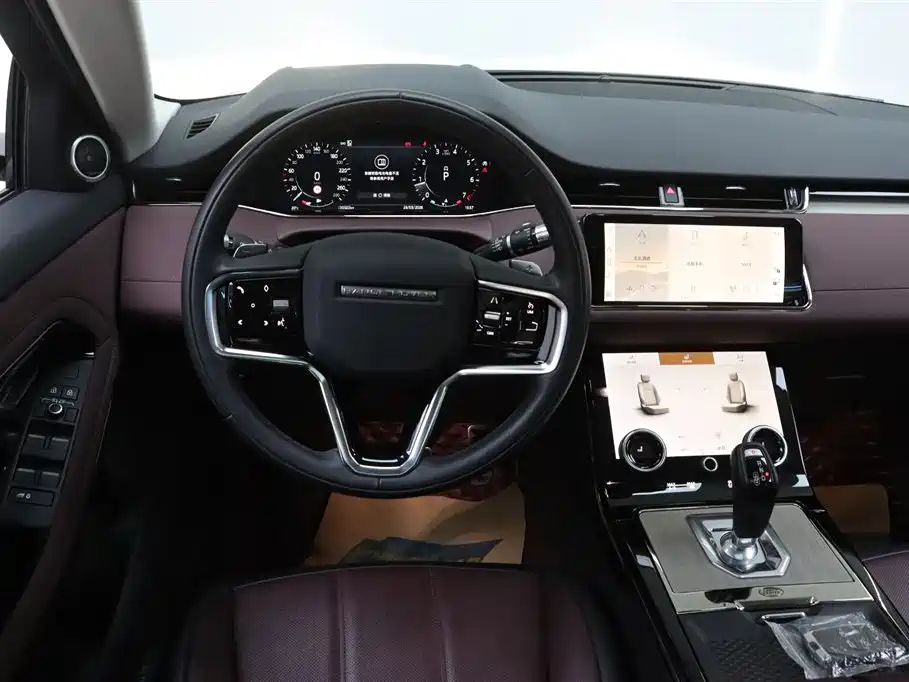 Land Rover Evoque 2022 — фото 28