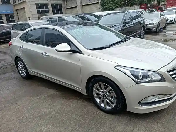 Hyundai Mistra 2016