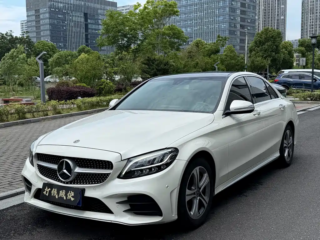 Mercedes-Benz C-Class 2020 — фото 2