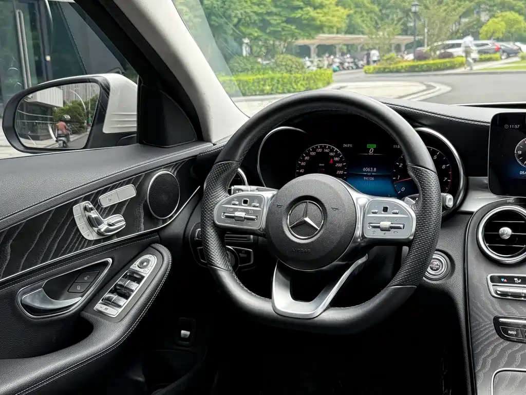 Mercedes-Benz C-Class 2020 — фото 8