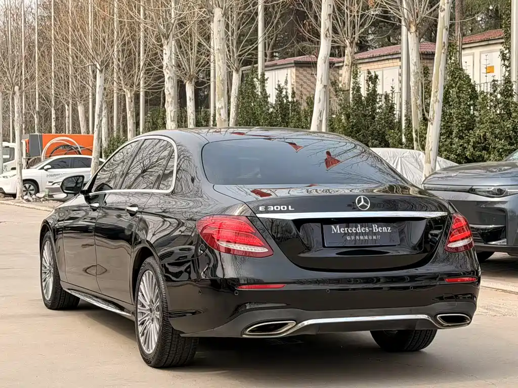 Mercedes-Benz E-Class 2019 — фото 4