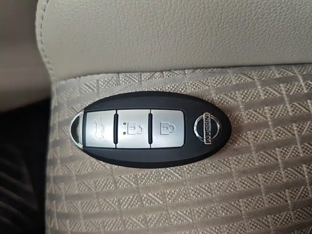 Nissan Tiida 2018 — фото 9