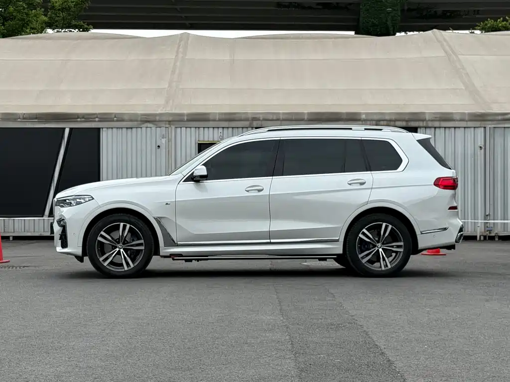 BMW X7 2020 — фото 3