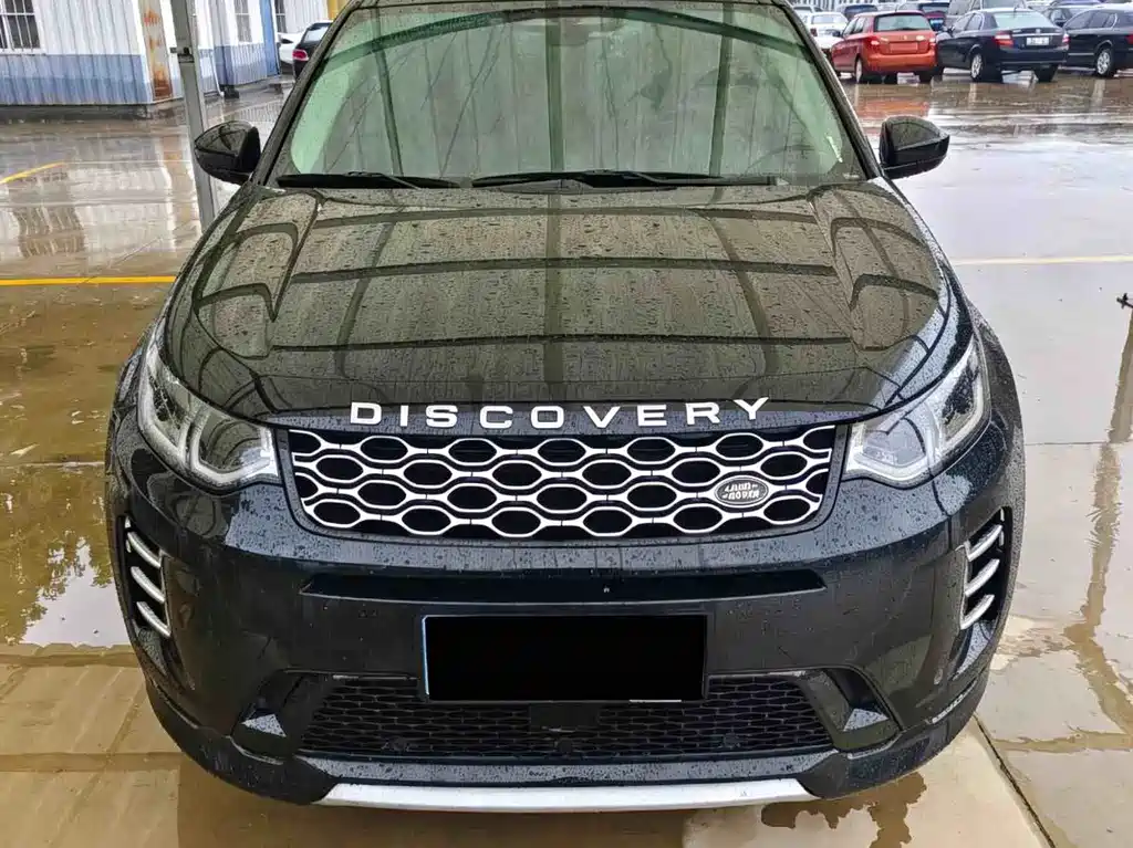 Land Rover Discovery Sport 2024 — фото 1