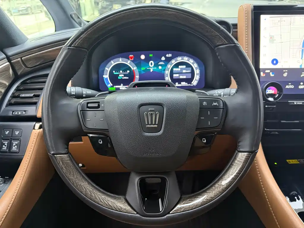 Toyota Vellfire 2024 — фото 10