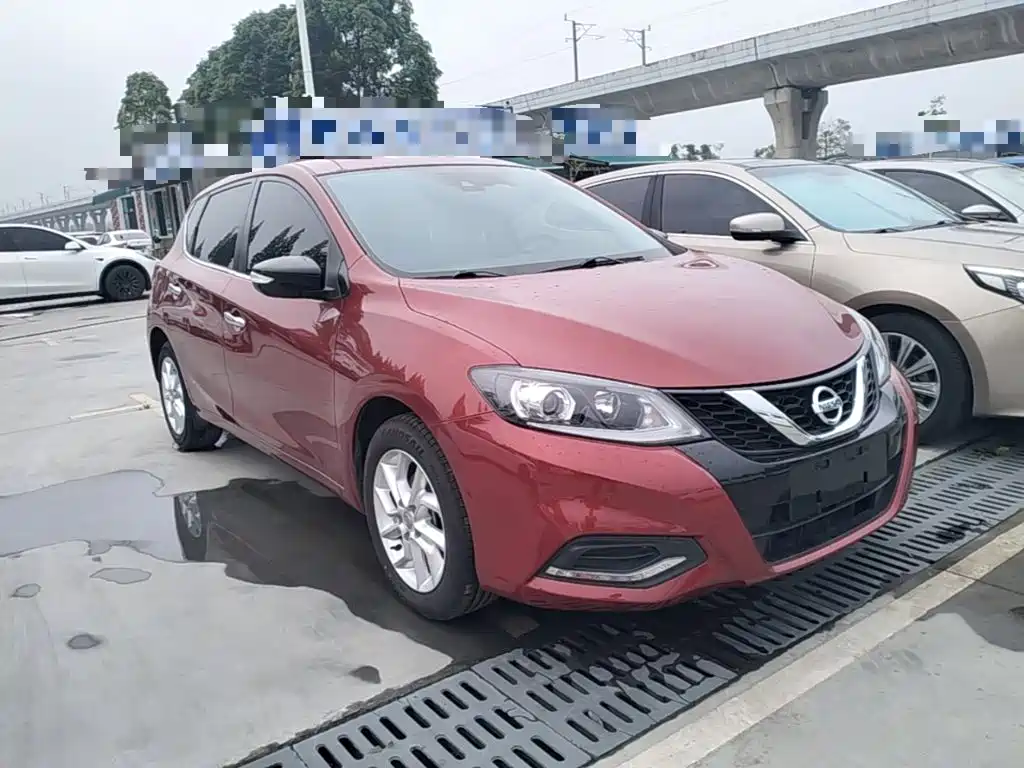Nissan Tiida 2023