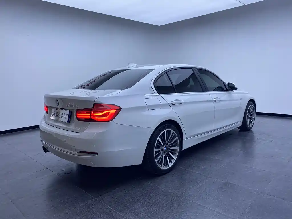 BMW 3 Series 2018