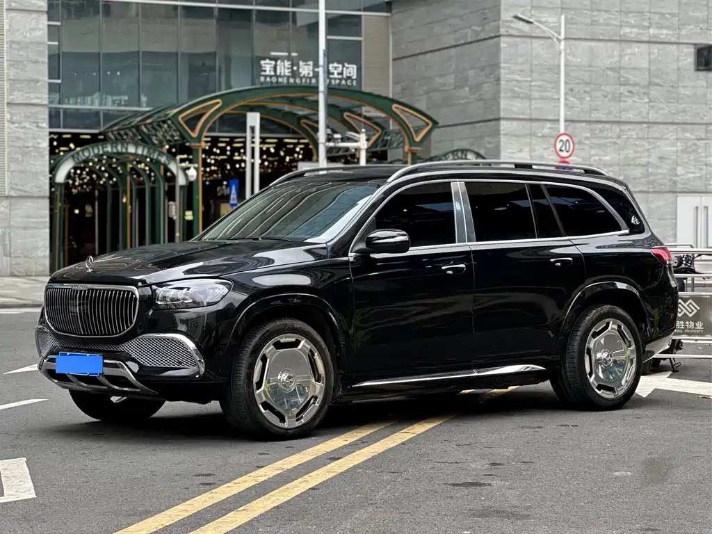 Mercedes-Benz GLS 2022 — фото 1