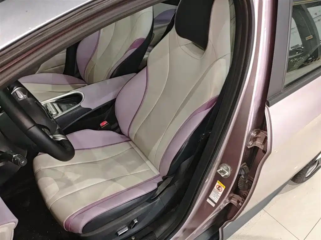 BYD Dolphin 2022 — фото 15