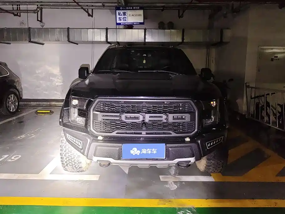 Ford F-150 Raptor 2018