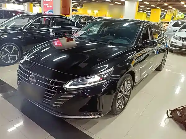 Nissan Teana 2022