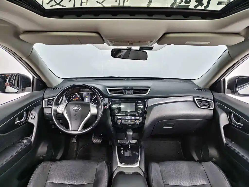 Nissan X-Trail 2015 — фото 12