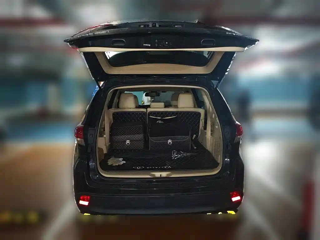 Toyota Highlander 2019 — фото 16