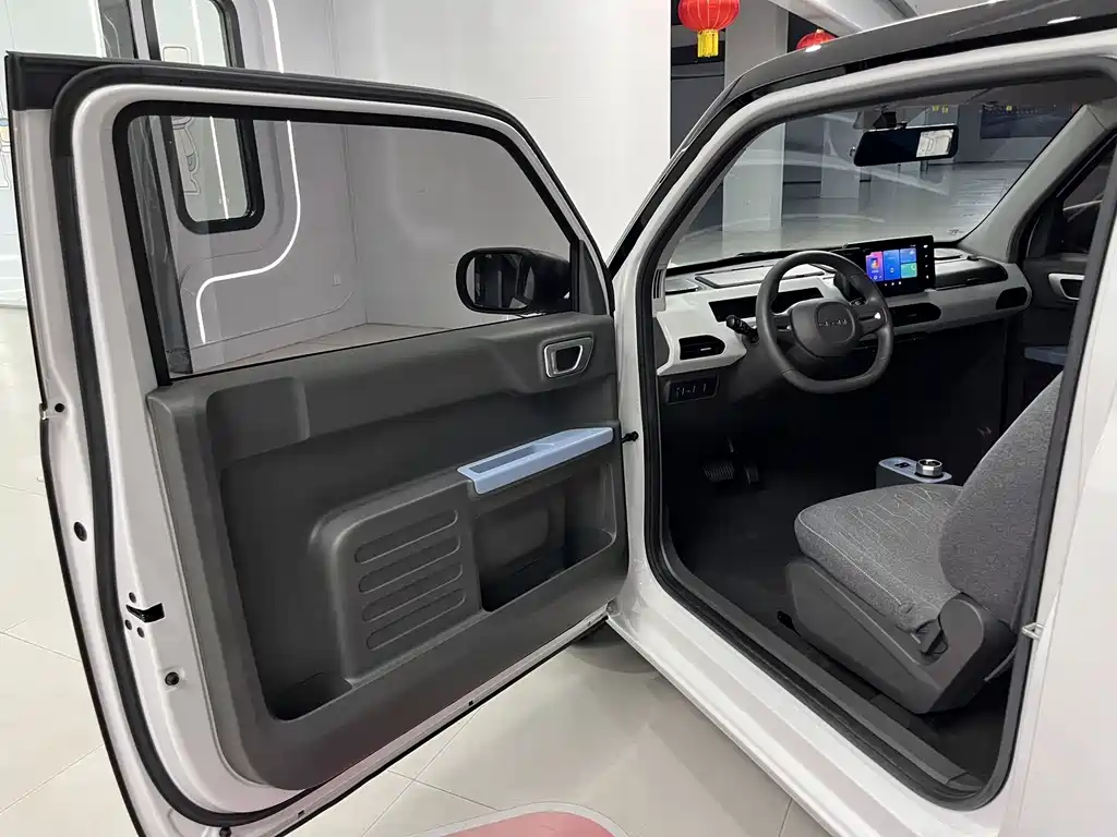 Geely Galaxy Panda 2023 — фото 11