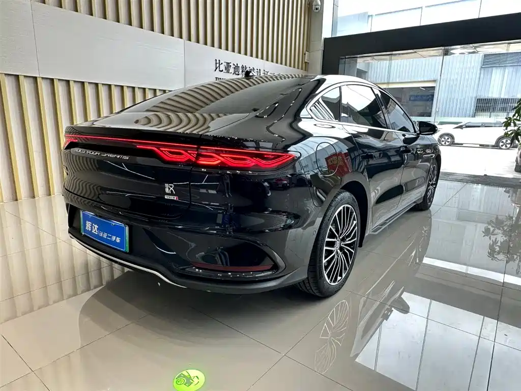 BYD Han 2025