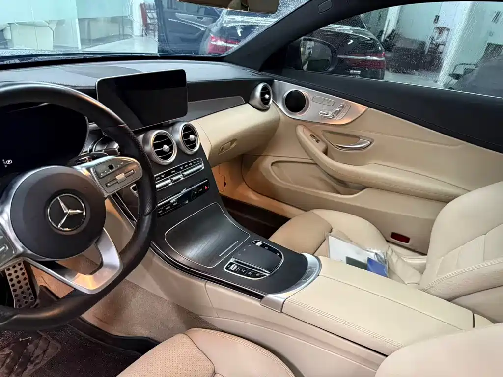 Mercedes-Benz C-Class 2020 — фото 13