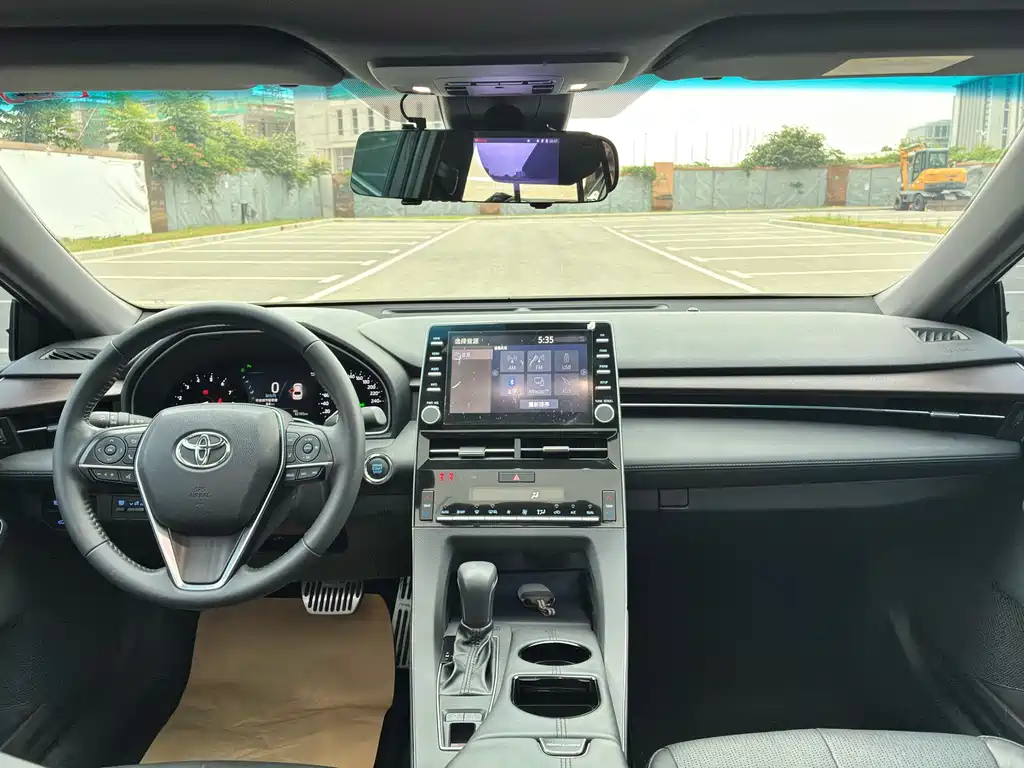 Toyota Avalon 2020 — фото 10