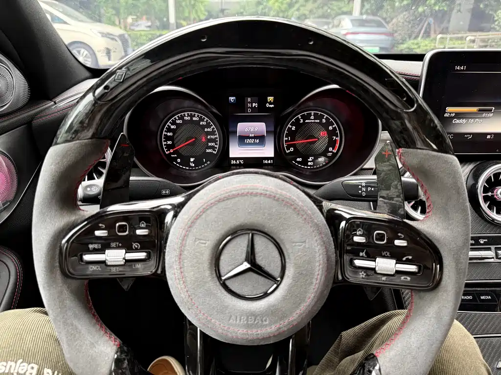 Mercedes-Benz C-Class AMG 2016 — фото 12
