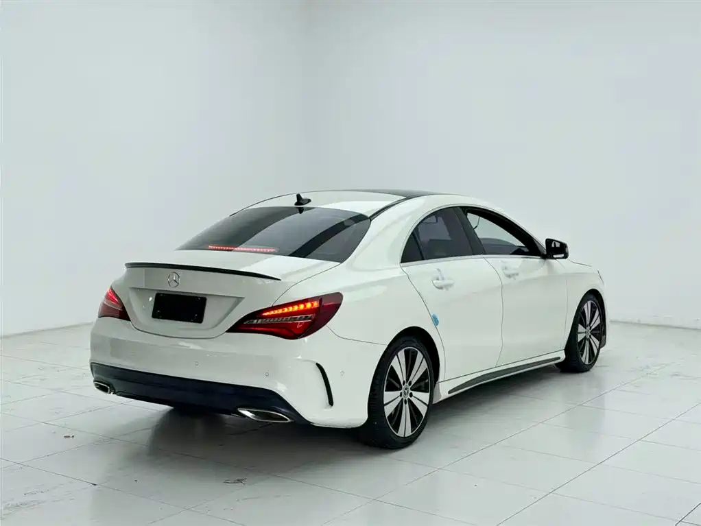 Mercedes-Benz CLA 2017 — фото 10