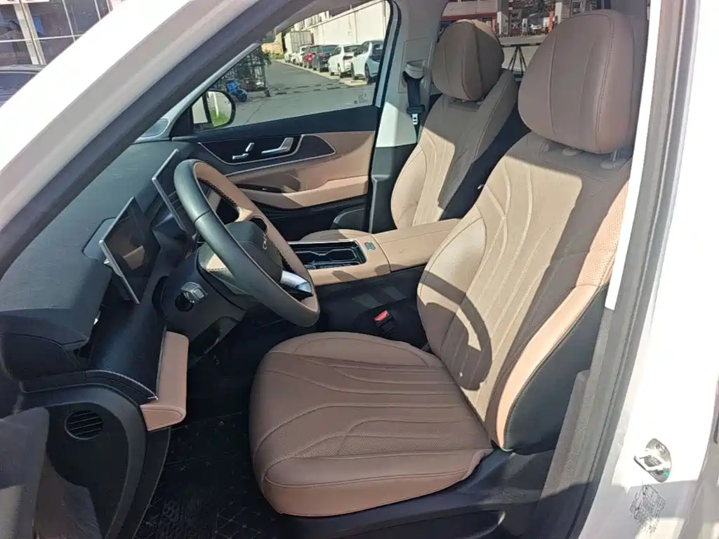 Chery Tiggo 8L 2025 — фото 15