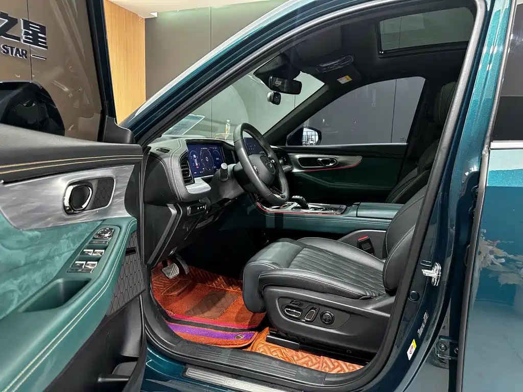GAC Trumpchi GS8 2022 — фото 9