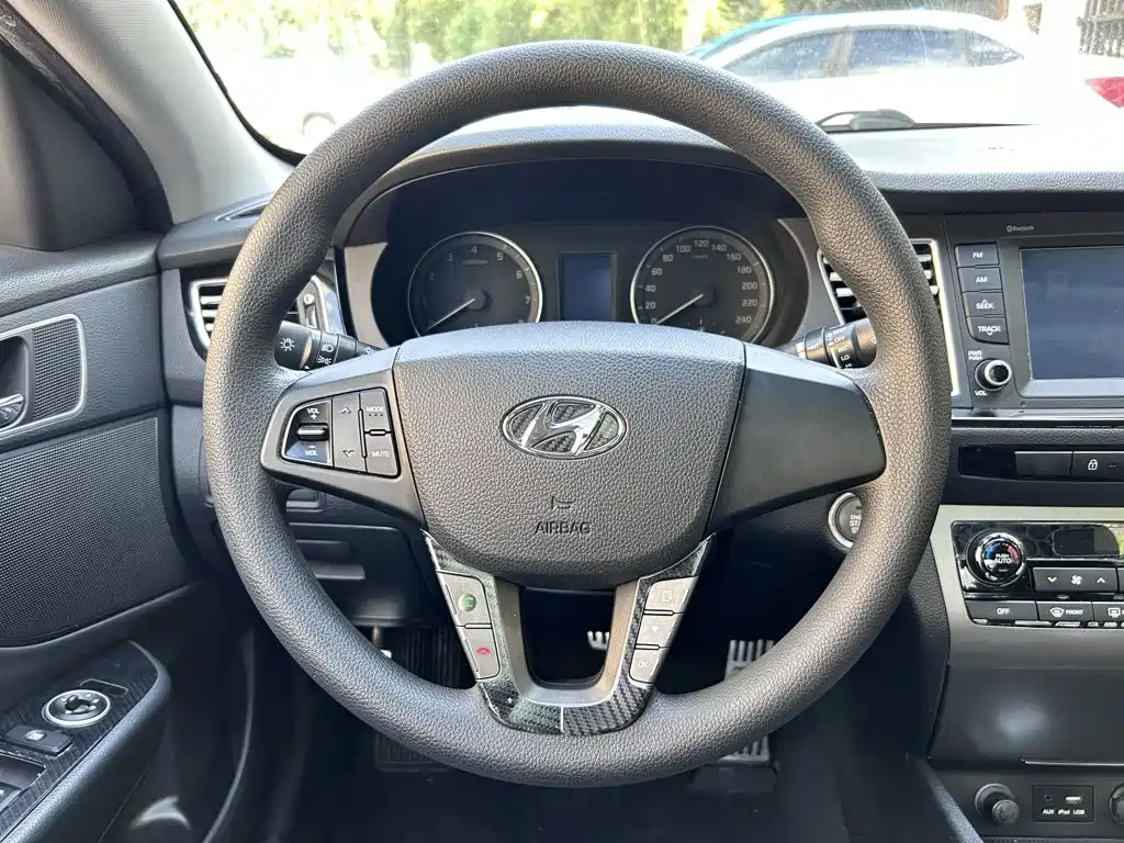Hyundai Mistra 2016