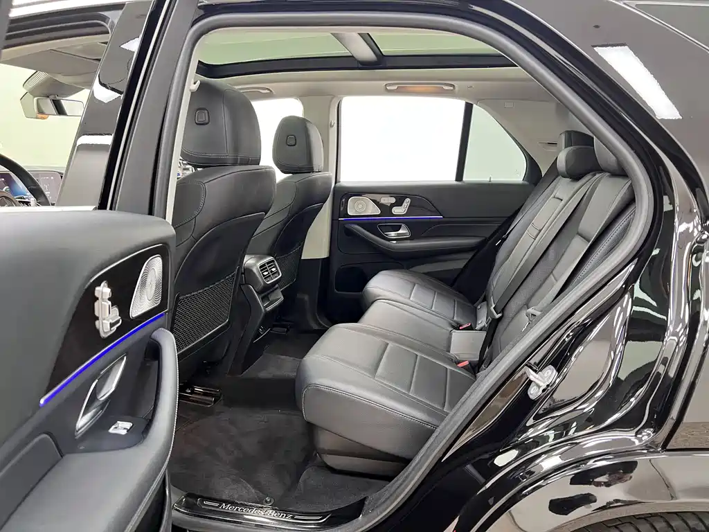 Mercedes-Benz GLE 2019 — фото 14