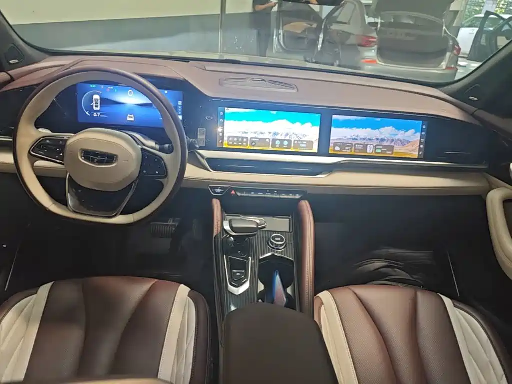 Geely Xingyue L 2022 — фото 10