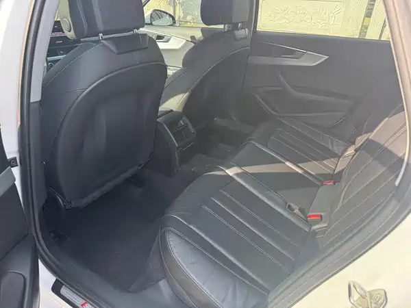 Audi A4L 2022