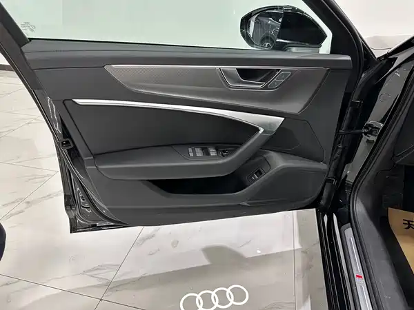 Audi A6L 2024