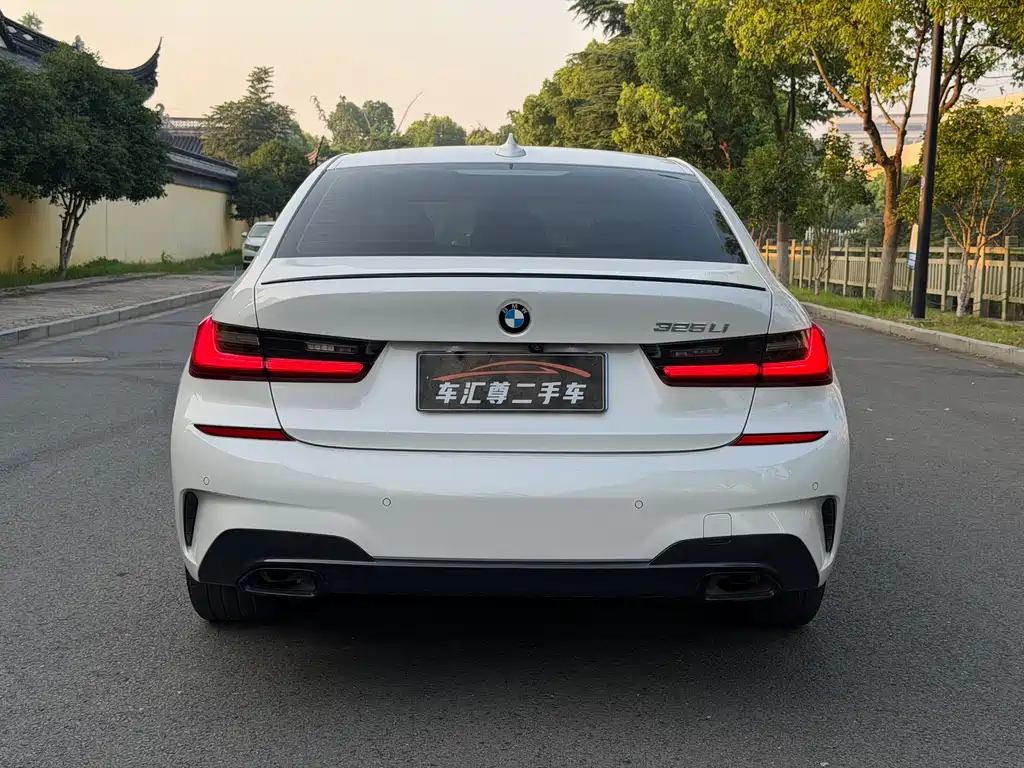 BMW 3 Series 2021