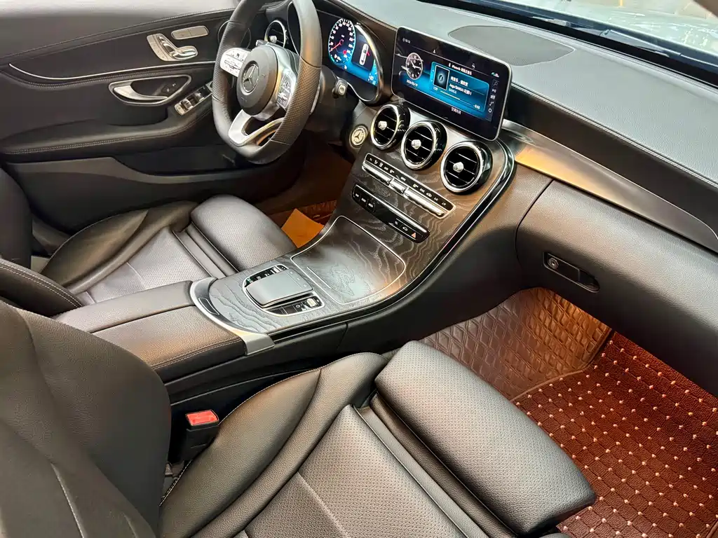 Mercedes-Benz C-Class 2019 — фото 39