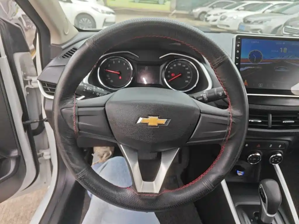 Chevrolet Cavalier 2019 — фото 11