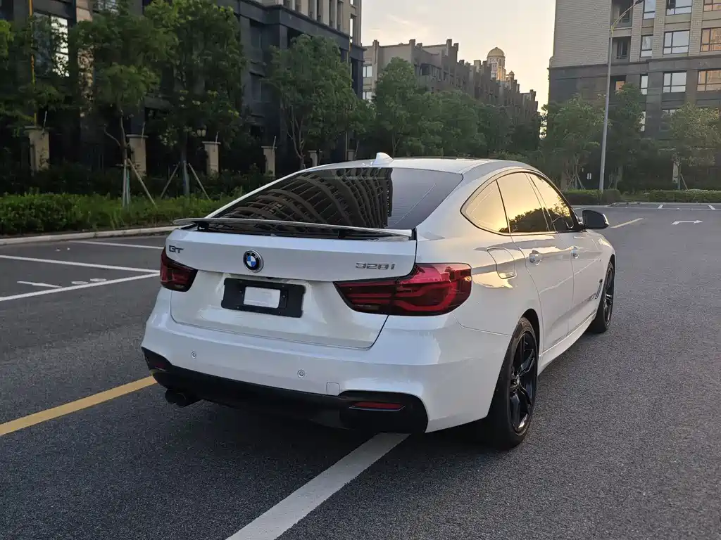 BMW 3 Series GT 2020 — фото 14