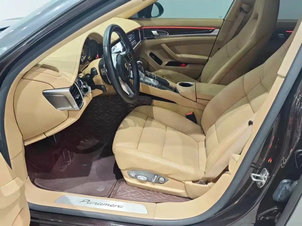 Porsche Panamera 2015 — фото 11