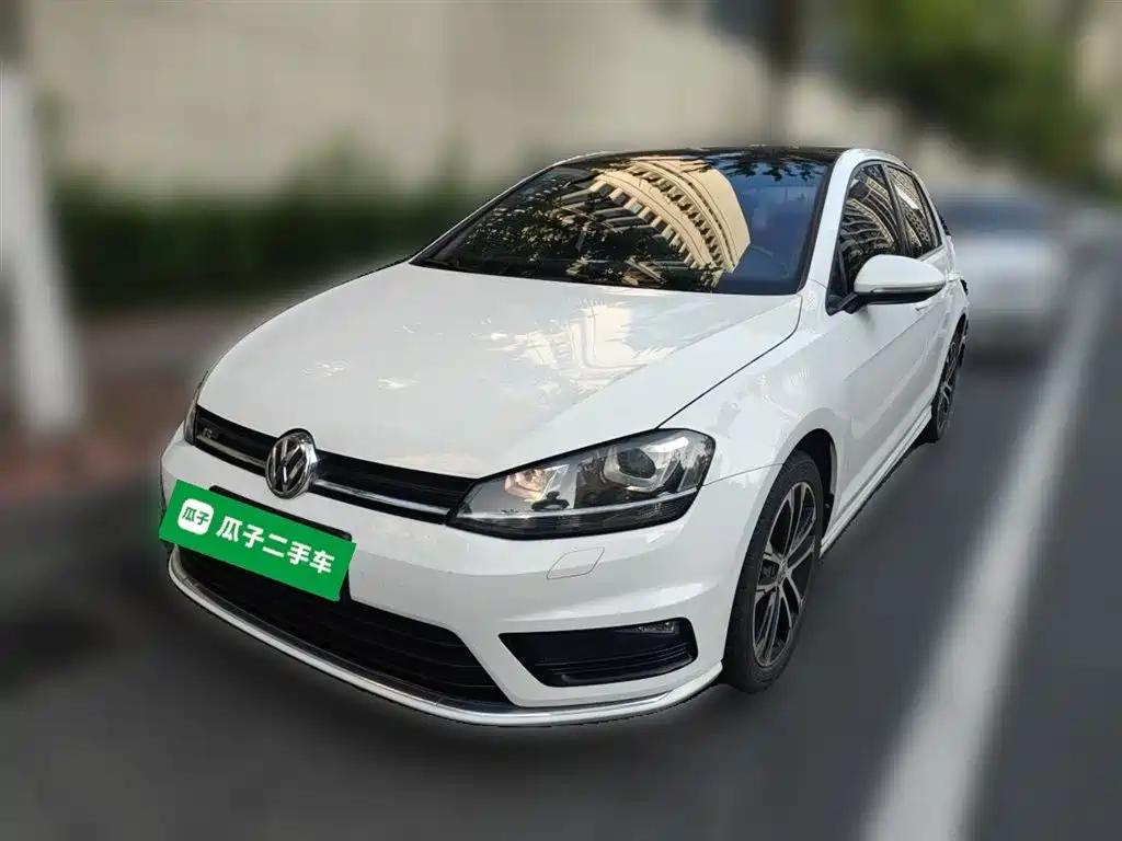 Volkswagen Golf 2017 — фото 1