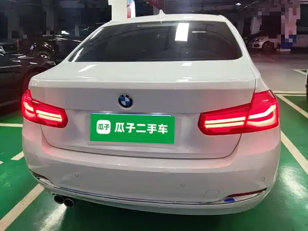 BMW 3 Series 2017